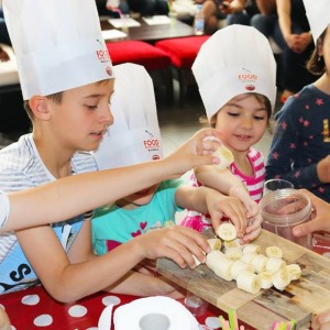 Тотал Спорт клуб - децата в ролята на готвачи - Food Revolution Day